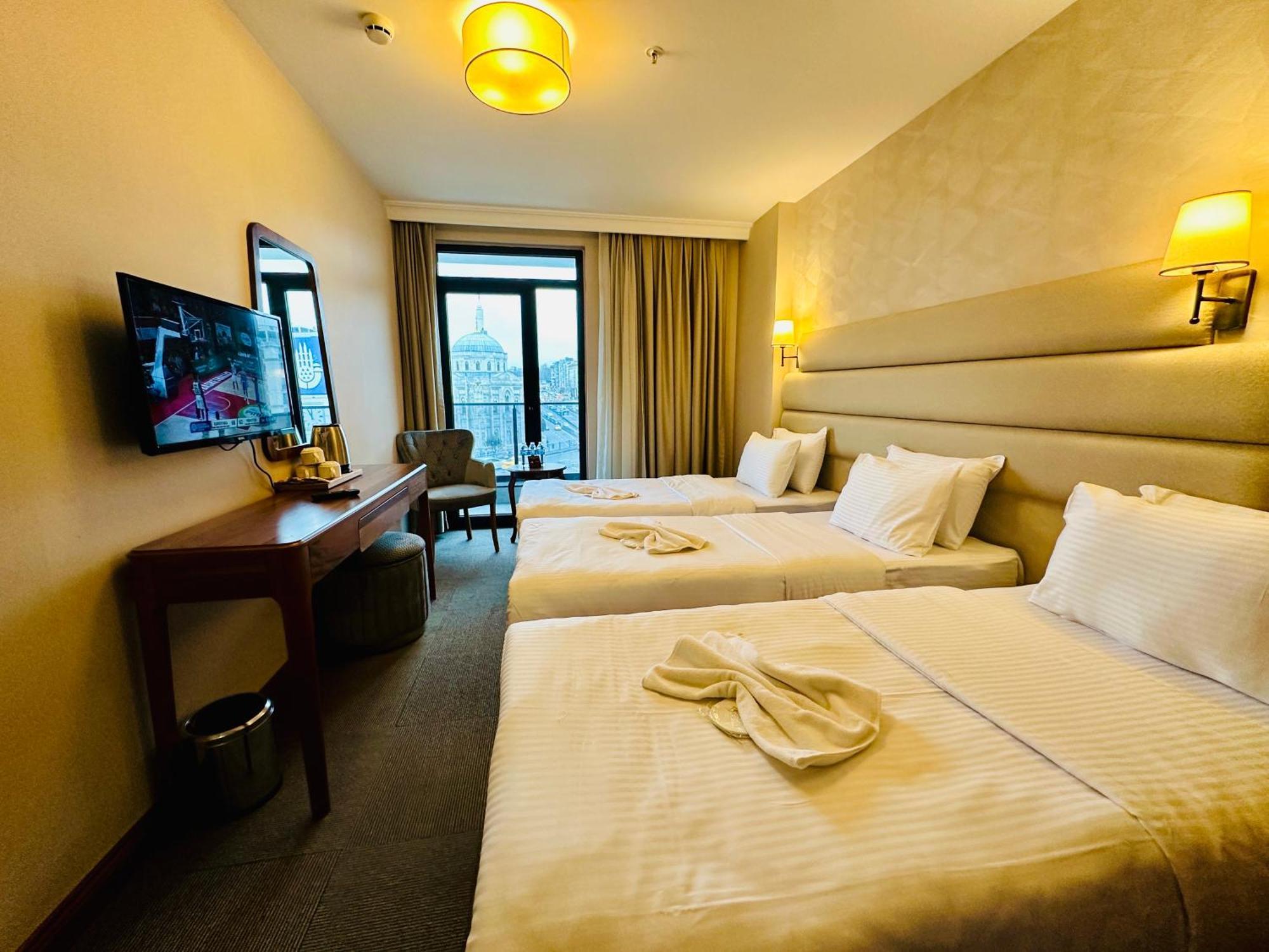 Istanbul Midpoint Hotel Bagian luar foto