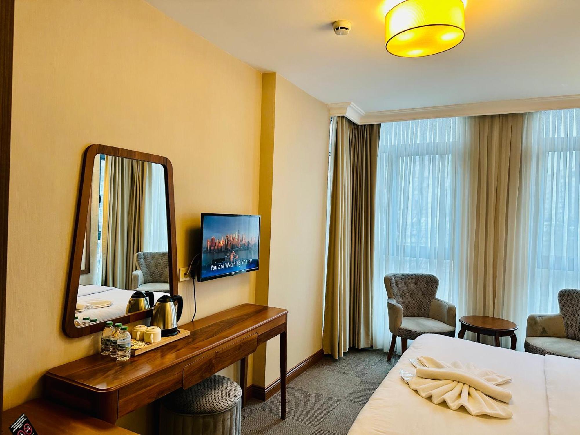 Istanbul Midpoint Hotel Bagian luar foto