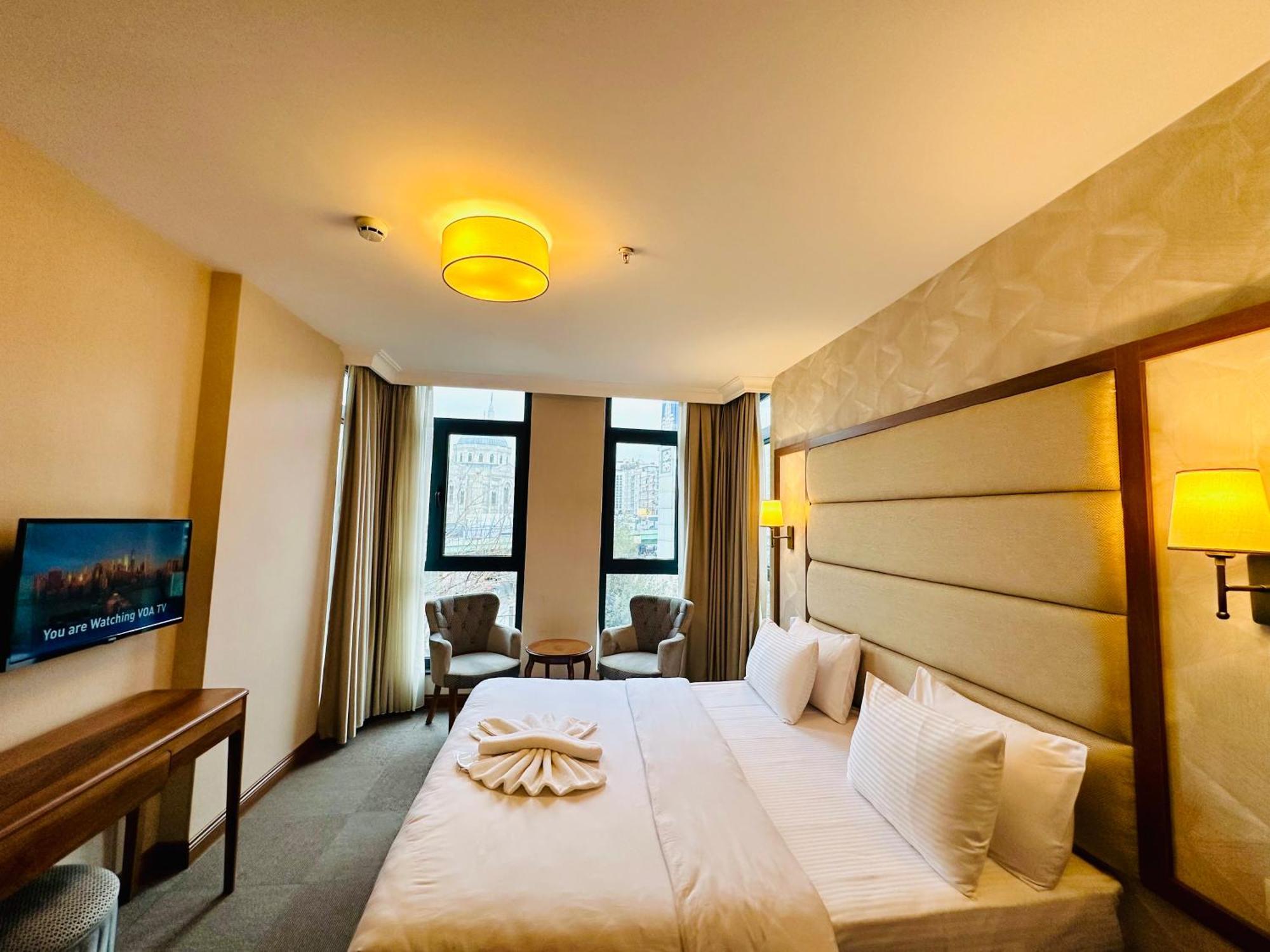 Istanbul Midpoint Hotel Bagian luar foto