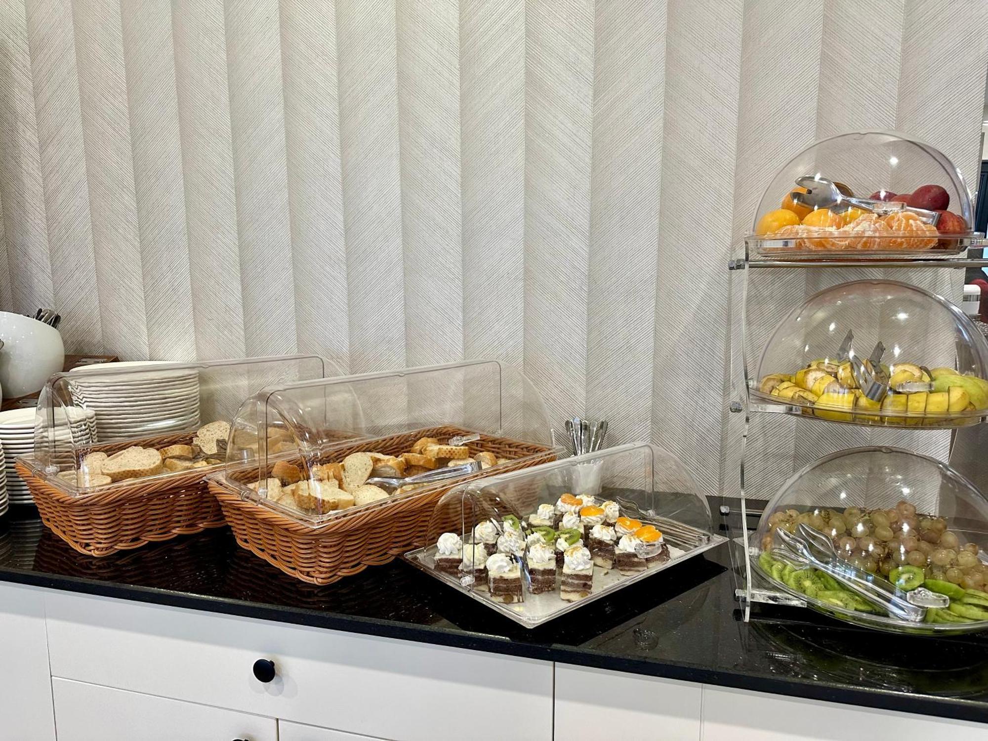 Istanbul Midpoint Hotel Bagian luar foto