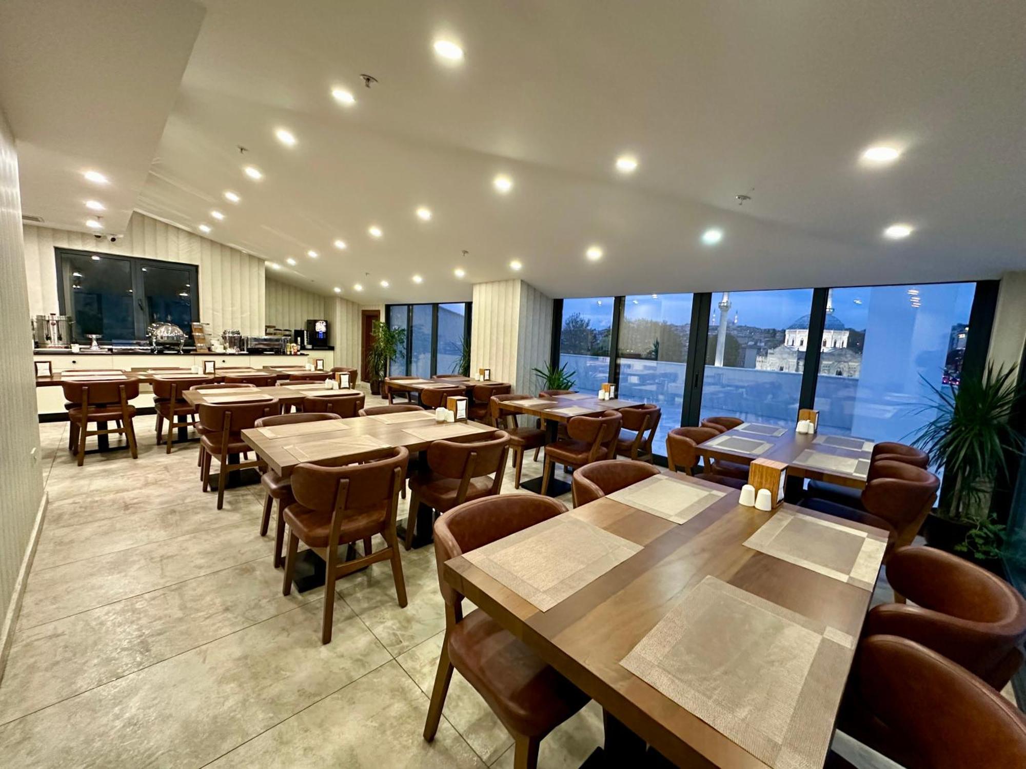 Istanbul Midpoint Hotel Bagian luar foto