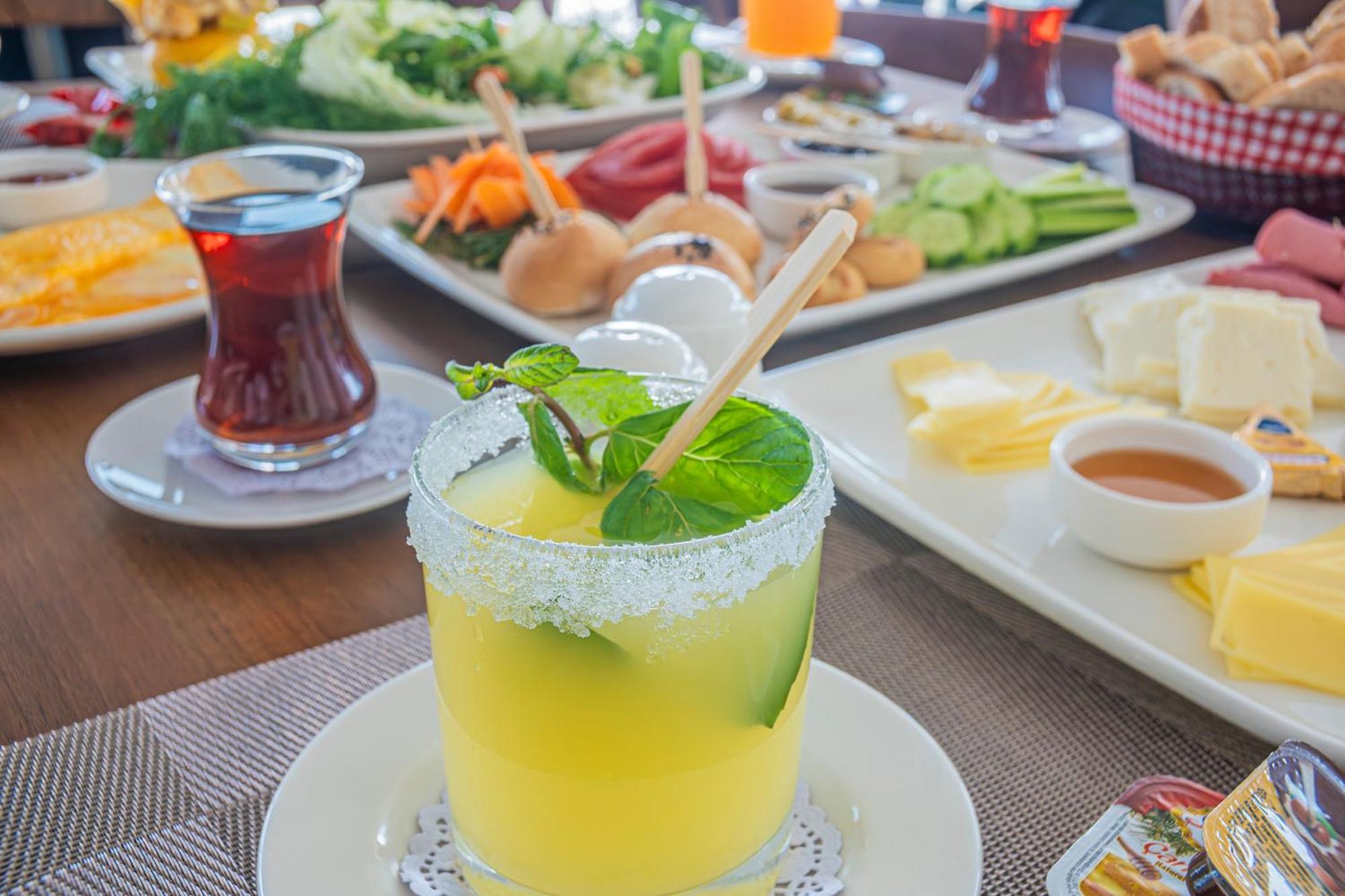 Istanbul Midpoint Hotel Bagian luar foto