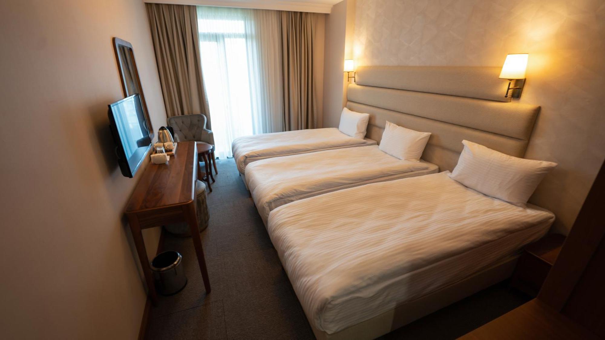 Istanbul Midpoint Hotel Bagian luar foto