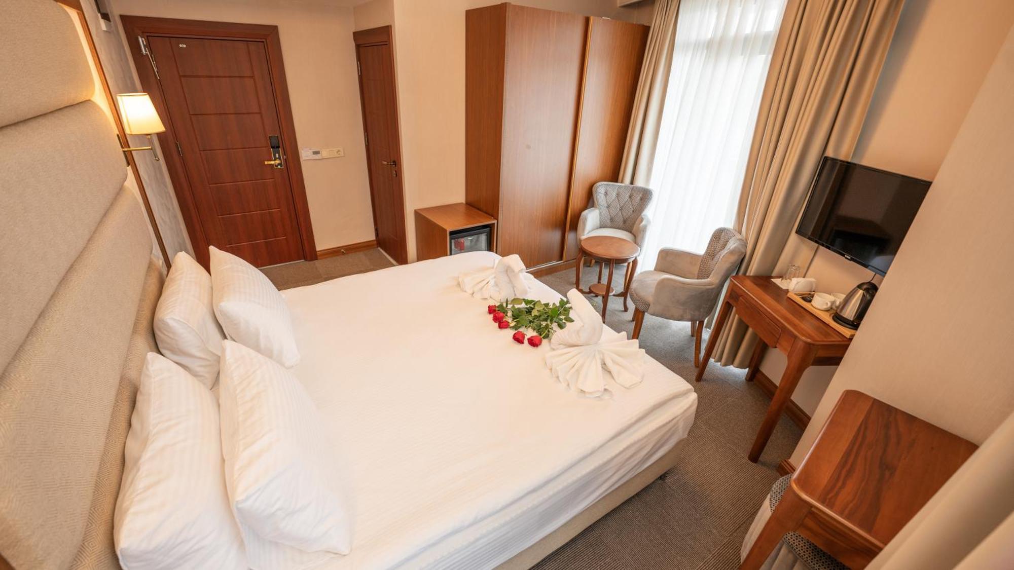 Istanbul Midpoint Hotel Bagian luar foto